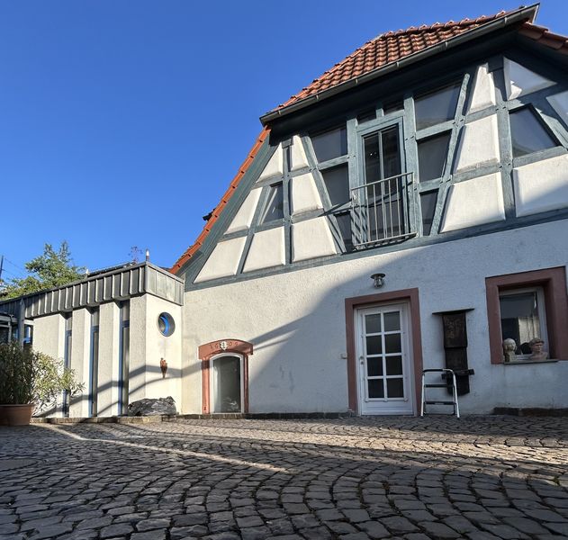 Idyllisches kleines Haus in ehemaligen Weingut 